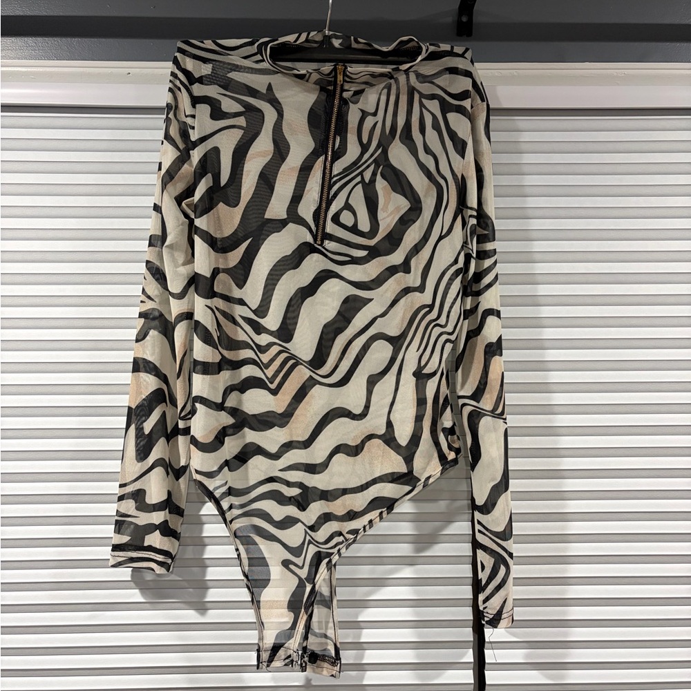 Neutral Zebra-Print Long Sleeve Bodysuit with Front Zip
